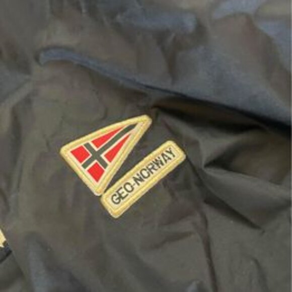 Geographical Norway Windbreaker with Hood - Men's XXL - Picture 9 of 10